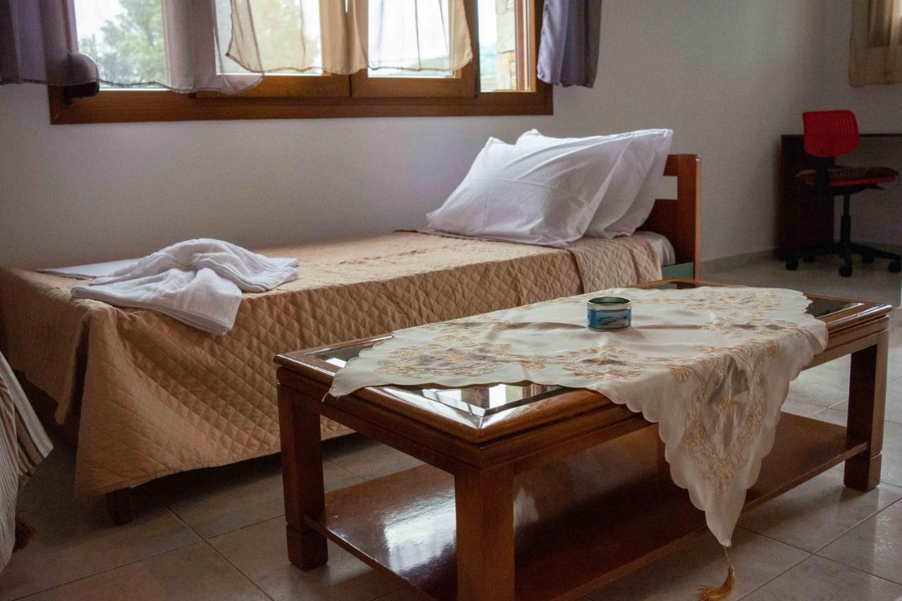 Efi'S Guest House Agios Dimitrios  Exterior photo